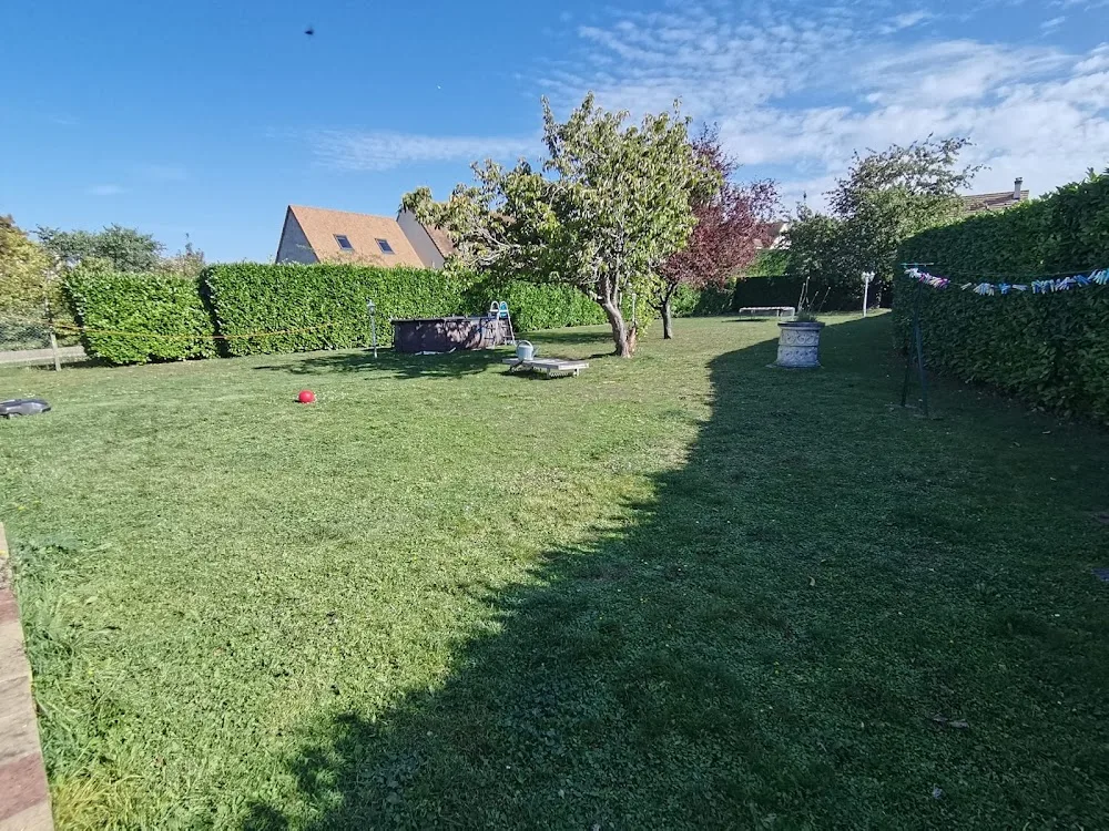 Marie Pouget Pension pour chiens - Yvelines pet otel